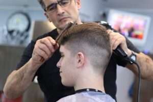 Did Barbers Use to Pull Teeth? History Unveiled! 8 Did Barbers Use to Pull Teeth? History Unveiled!