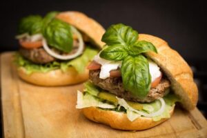 Food Stuck in Removed Tooth Hole: Causes and Solutions Revealed!