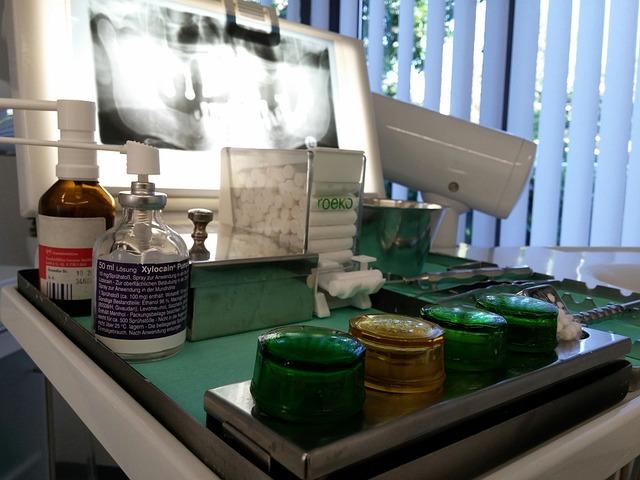 Does Getting Wisdom Teeth Removed Affect Jawline? Post-Extraction Considerations!