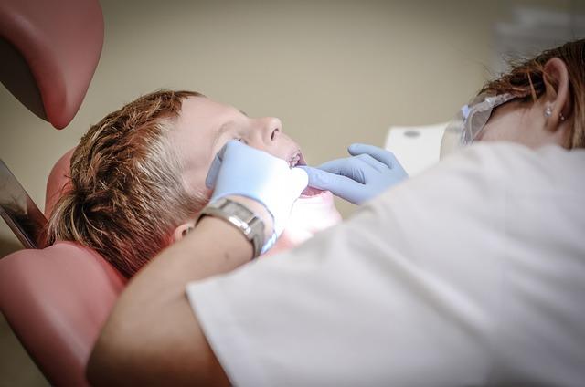 Dentist Near Me for Wisdom Teeth Removal: Finding Local Care